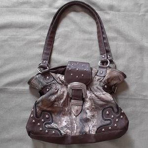 Real Tree Camouflage Handbag